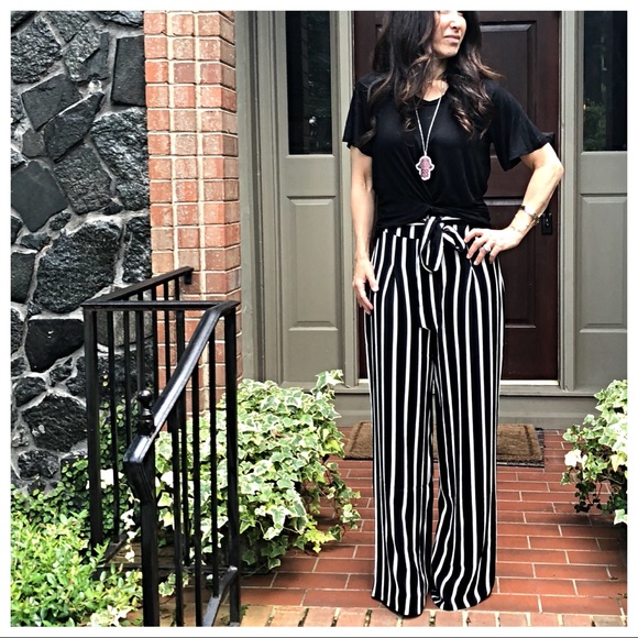 ✨LAST ONE✨Black /white stripe tie waist wide pants - Picture 6 of 8